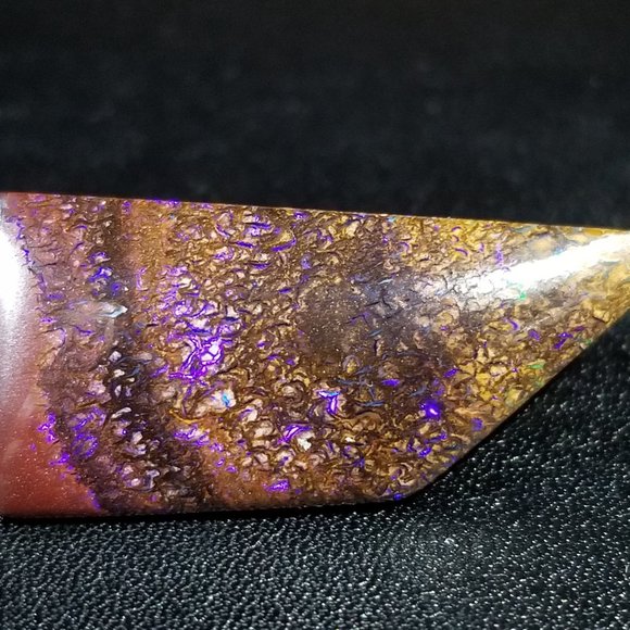 Australian Koroit Opal * 35.53 x 16.10 x 4.17mm * Purple boulder opal * LKO242TB - Picture 13 of 15